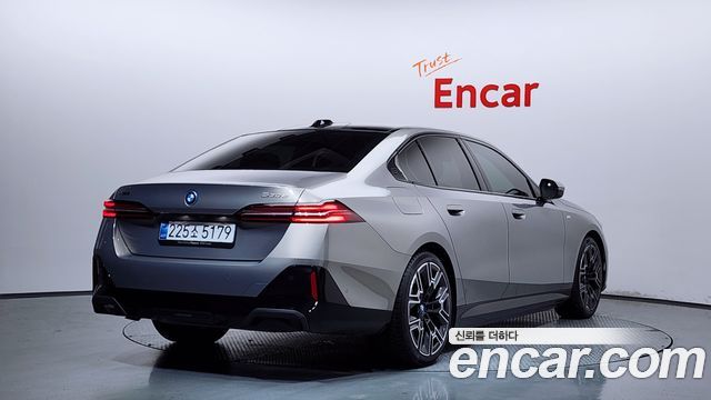 BMW 5-Series из Кореи Encar