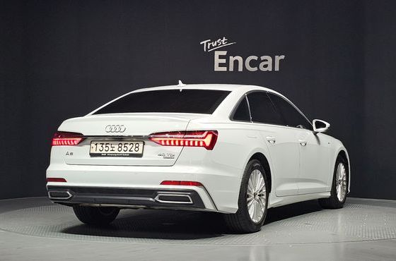 Audi A6 40 TDI Quattro Premium — пробег 62 755 км — фото 2 из 5