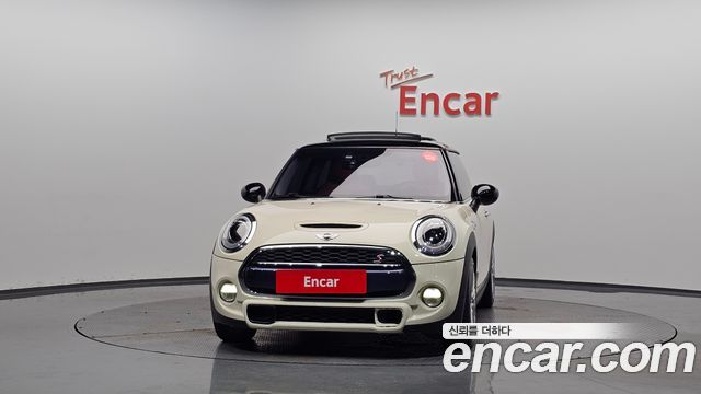 Mini Cooper из Кореи Encar