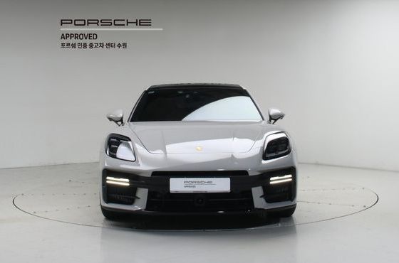 Porsche Panamera 4.0 GTS — пробег 3 050 км — фото 3 из 5