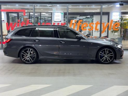 BMW 3-Series 320i Touring M Sports — пробег 52 959 км — фото 3 из 5