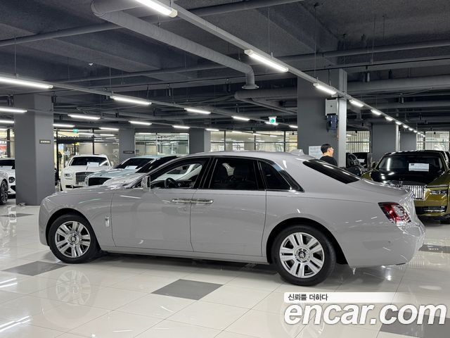 Rolls-Royce Ghost 6.7 V12 — пробег 3 500 км — фото 2 из 5
