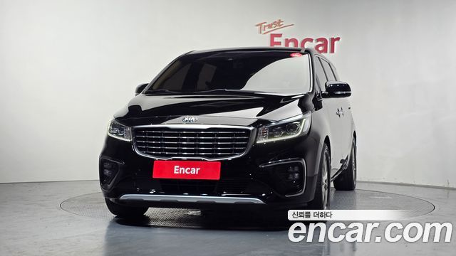 Kia Carnival из Кореи Encar