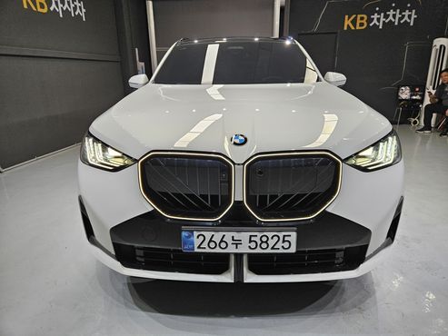 BMW X3 xDrive 20 M Sport Pro — пробег 14 864 км — фото 3 из 5