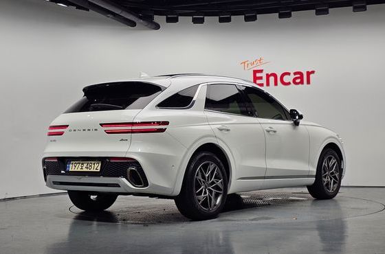 Genesis GV70 2.5T Gasoline AWD — пробег 81 946 км — фото 2 из 5