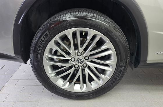 Lexus RX Executive — пробег 45 939 км — фото 5 из 5