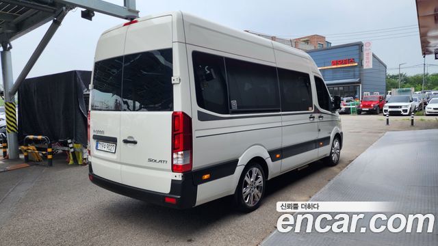 Hyundai Solati 15-seater Luxury — пробег 15 274 км — фото 2 из 5