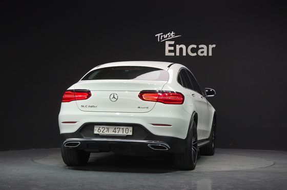 Mercedes-Benz GLC-Class GLC220 d 4MATIC Premium Coupe — пробег 112 781 км — фото 4 из 5