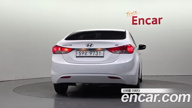 Hyundai AVANTE из Кореи Encar