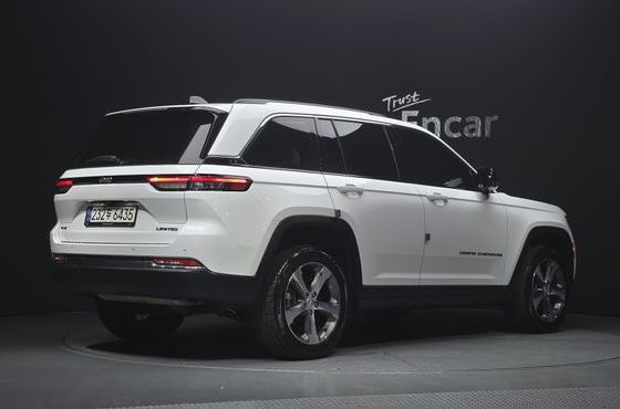 Jeep Cherokee 3.6 Limited — пробег 42 684 км — фото 2 из 5