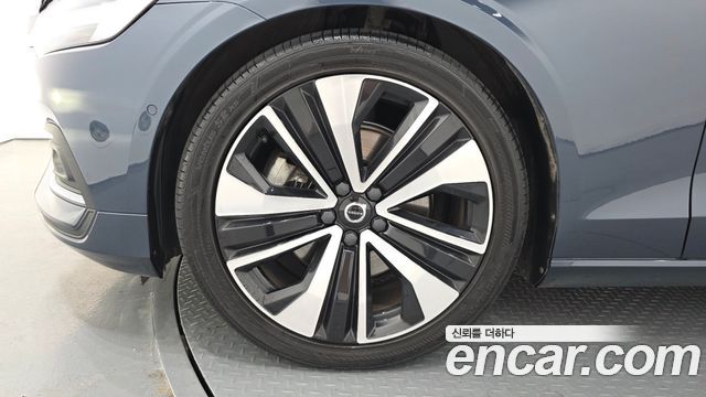 Volvo S60 из Кореи Encar