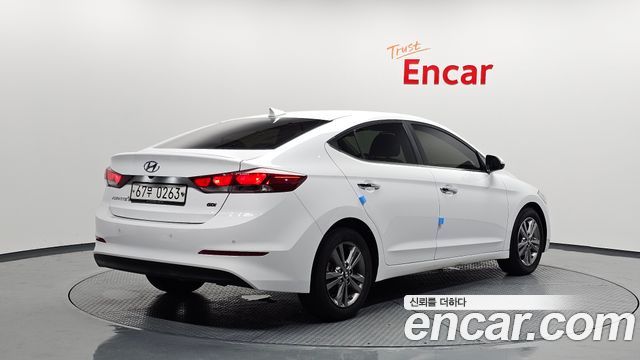Hyundai AVANTE из Кореи Encar