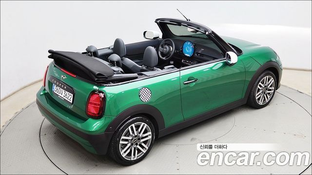 Mini Cooper Convertible из Кореи Encar