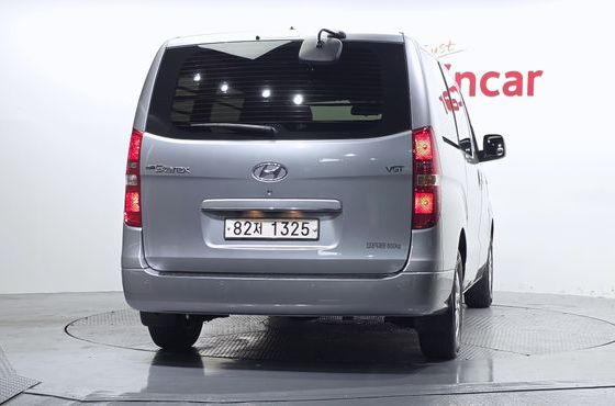 Hyundai Starex Van 3-Seater Smart — пробег 22 709 км — фото 4 из 5