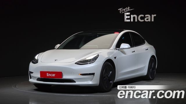 Tesla Model 3 Standard Range Plue RWD — пробег 79 562 км — фото 1 из 5