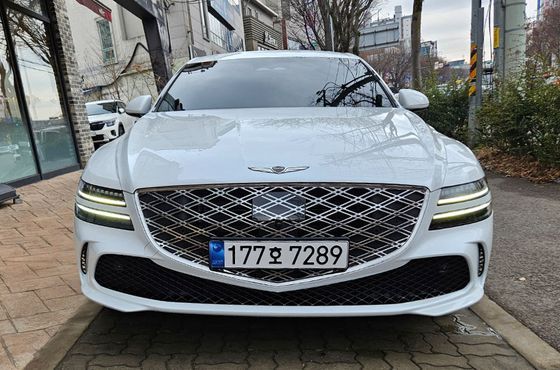 Genesis G80 Gasoline 2.5 Turbo AWD — пробег 23 040 км — фото 1 из 5