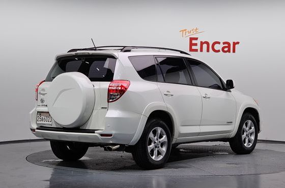 Toyota RAV4 2.5 4WD 3rd — пробег 134 591 км — фото 2 из 5