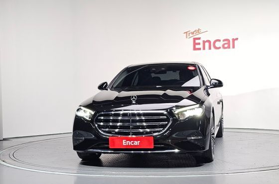 Mercedes-Benz E-Class E220d 4MATIC Exclusive — пробег 51 376 км — фото 3 из 5
