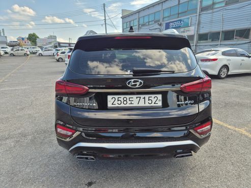 Hyundai Santafe Diesel 2.2 4WD Inspiration — пробег 106 071 км — фото 4 из 5