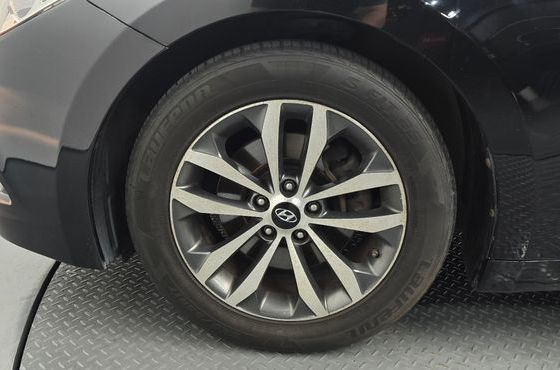 Hyundai Grandeur Premium — пробег 223 837 км — фото 5 из 5