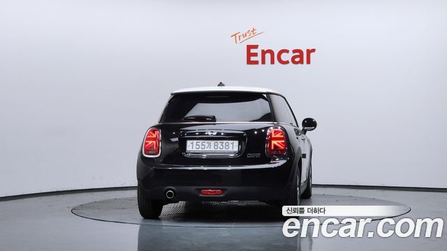 Mini Cooper из Кореи Encar