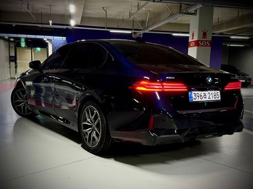 BMW 5-Series 523d xDrive M Sport — пробег 5 000 км — фото 3 из 5