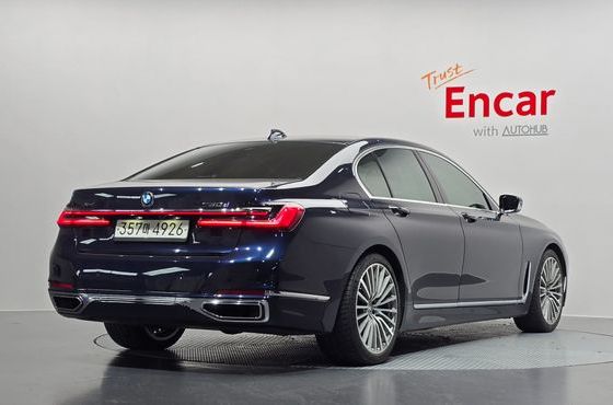 BMW 7-Series 730d xDrive Design Pure Excellence — пробег 179 502 км — фото 2 из 5