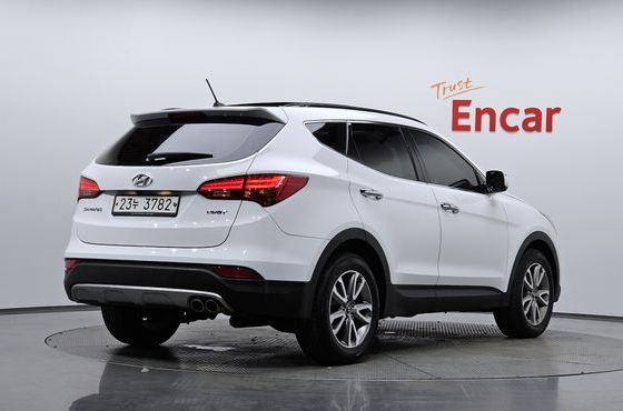 Hyundai Santafe Diesel(e-VGT) 2.0 2WD Premium — пробег 89 843 км — фото 2 из 5