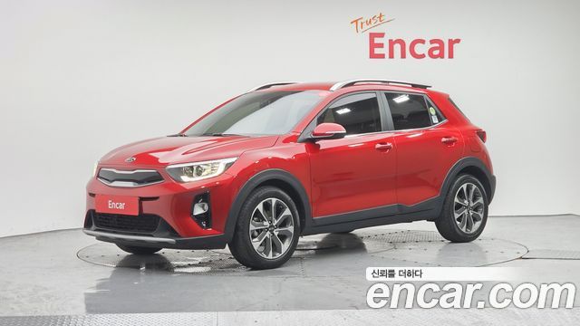 Kia Stonic из Кореи Encar