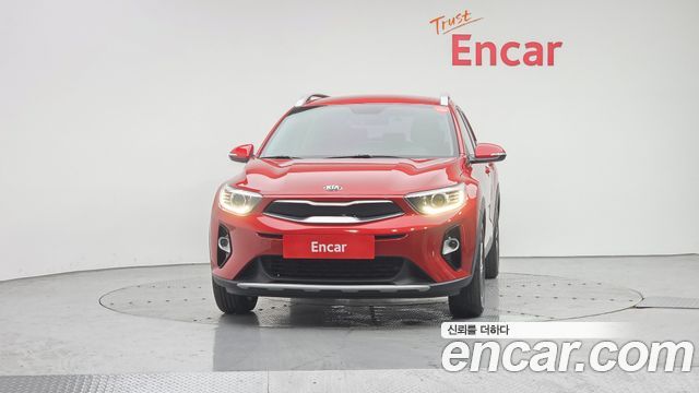 Kia Stonic из Кореи Encar