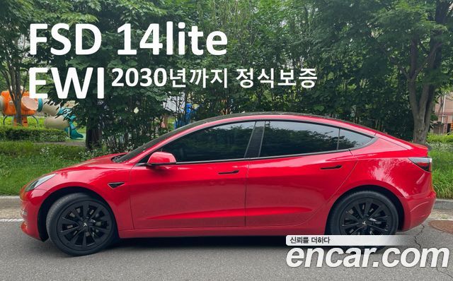 Tesla Model 3 Long Range AWD — пробег 4 600 км — фото 1 из 5