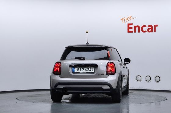Mini Cooper Gen Z Edition 3rd — пробег 26 591 км — фото 4 из 5