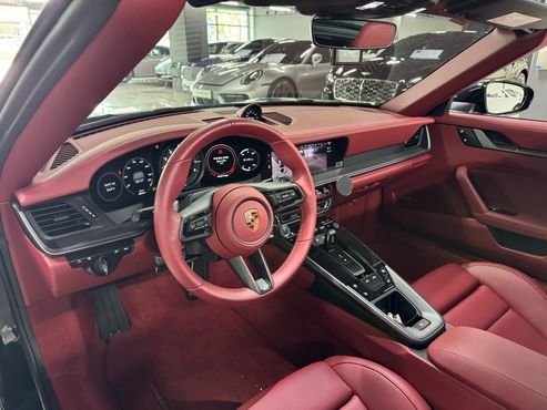 Porsche 911 Targa 4 — пробег 3 800 км — фото 5 из 5