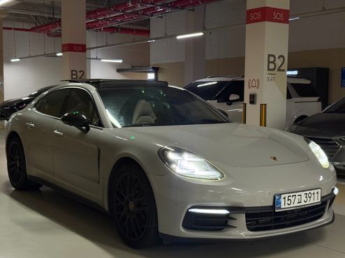 Porsche Panamera 3.0 AWD — пробег 119 050 км — фото 2 из 5