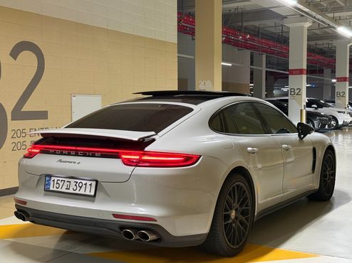 Porsche Panamera 3.0 AWD — пробег 119 050 км — фото 4 из 5