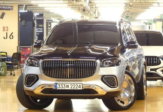 Mercedes-Benz GLS-Class Maybach GLS600 4MATIC Manufakur — пробег 13 000 км — фото 4 из 5