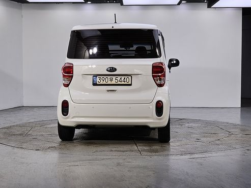 Kia RAY Van Prestige — пробег 85 678 км — фото 3 из 5