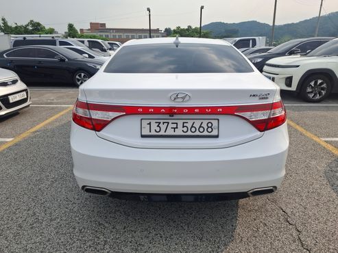 Hyundai Grandeur HG220 Diesel Premium — пробег 162 051 км — фото 4 из 5