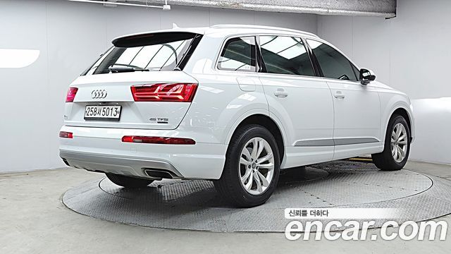 Audi Q7 из Кореи Encar