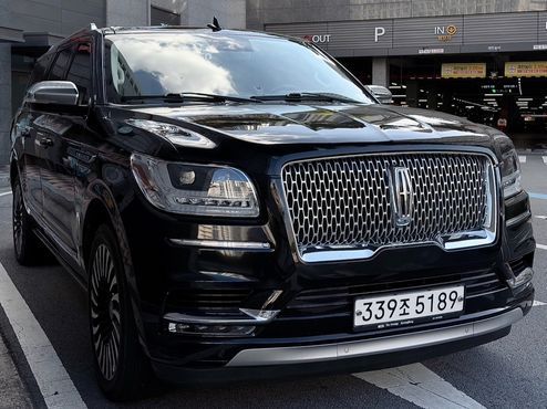 Lincoln Navigator 3.5L Black Label — пробег 104 000 км — фото 1 из 5