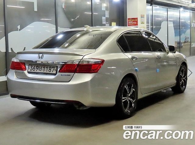 Honda Accord 2.0 Hybrid 9th — пробег 167 824 км — фото 4 из 5
