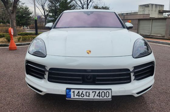 Porsche Cayenne 3.0 PLATINUM EDITION — пробег 26 425 км — фото 1 из 5