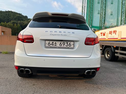 Porsche Cayenne 4.8 Turbo S 958 — пробег 100 000 км — фото 4 из 5