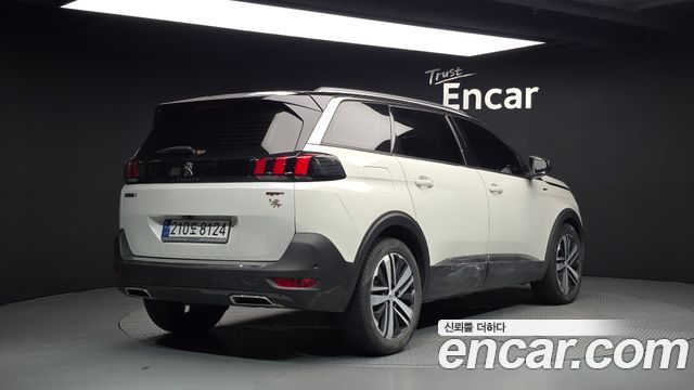 Peugeot 5008 из Кореи Encar