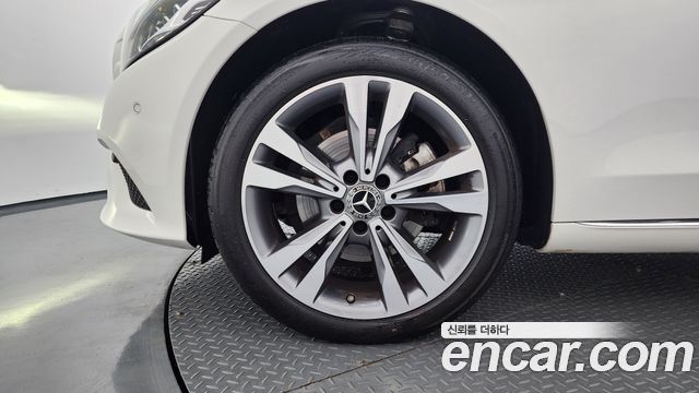Mercedes-Benz C-Class из Кореи Encar