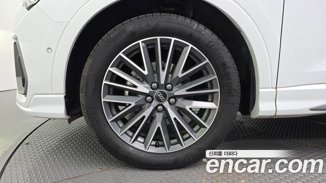 Audi Q3 из Кореи Encar