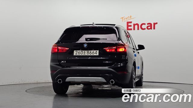 BMW X1 из Кореи Encar