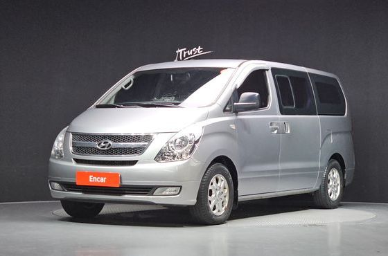 Hyundai Starex 5-Seater VAN CVX Premium — пробег 77 951 км — фото 1 из 5