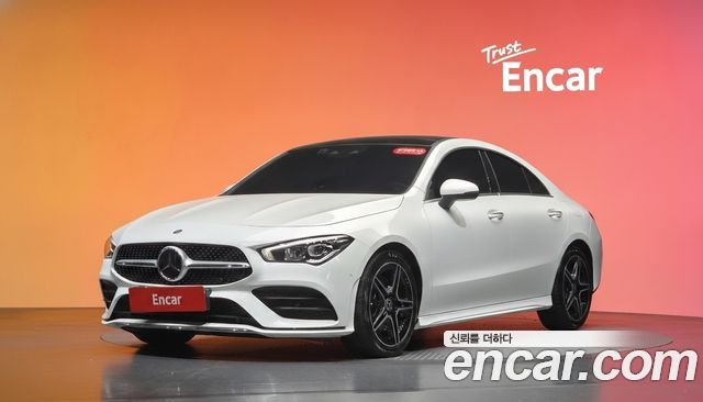 Mercedes-Benz CLA-Class CLA250 4MATIC — пробег 12 577 км — фото 1 из 5