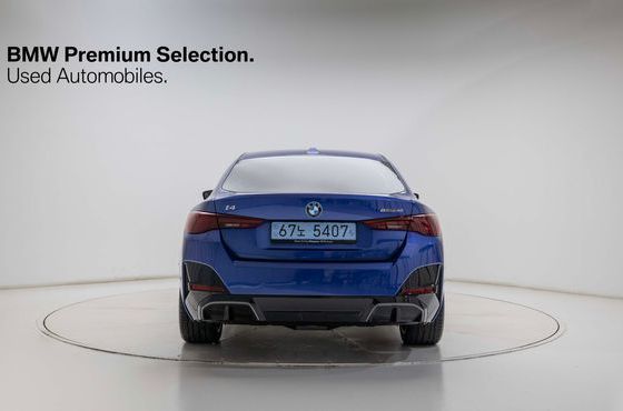 BMW i4 eDrive40 M Sports — пробег 4 206 км — фото 4 из 5